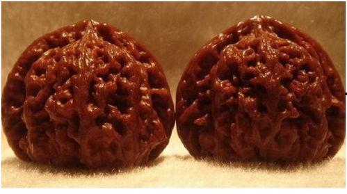 明星网红玩文玩核桃