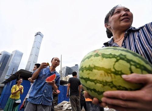 朝阳群众吃瓜网曝黑料,揭秘娱乐圈幕后真相