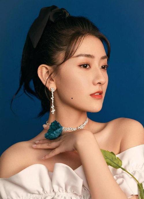 圆脸明星网红照片大全,盘点那些令人难忘的圆脸明星美照